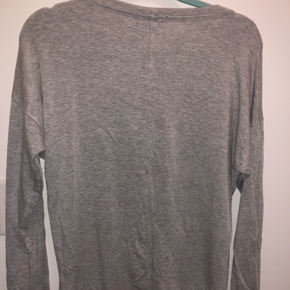 Grey sweaters - Picture 1 of 2
